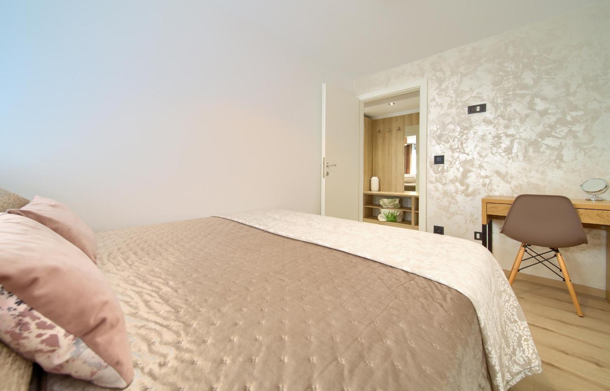 Apartments Sinisa - Krk Town Rom bilde